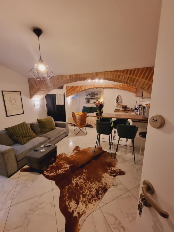 Apartment La Bodega Zagabria Esterno foto